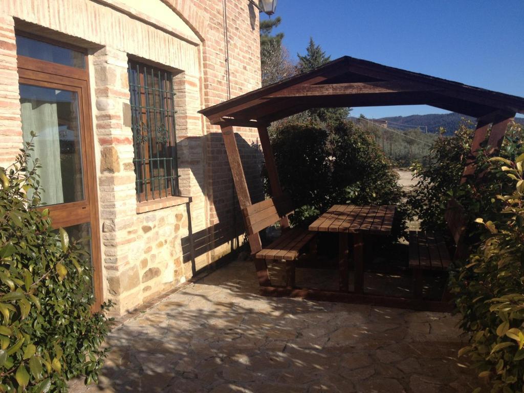 La Locanda Del Colle Acomodação com café da manhã Canalicchio Quarto foto